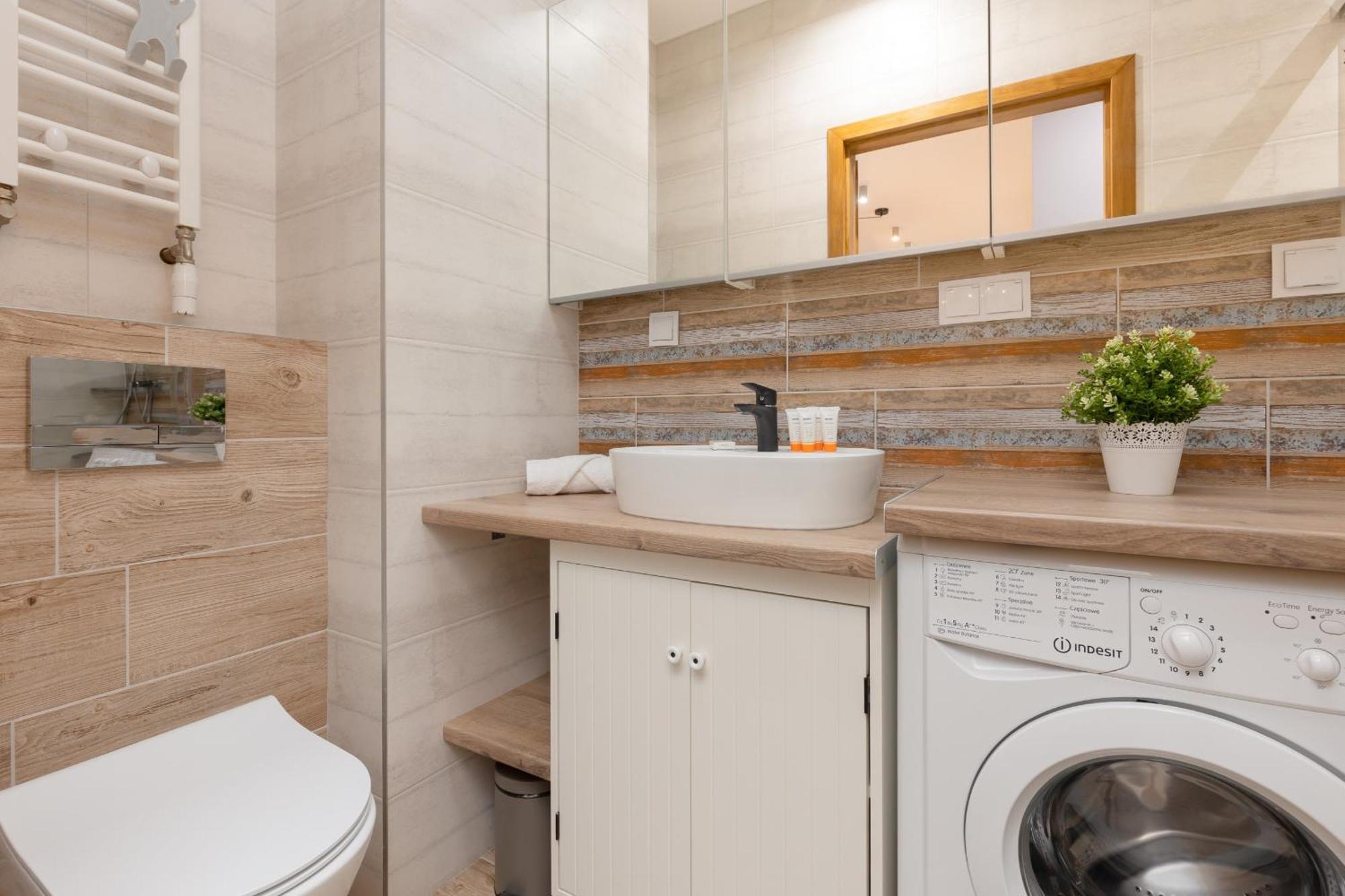Butas Cozy Three-bedroom Family In By Renters *